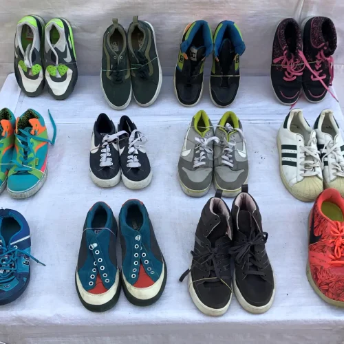 vintage-used-shoes-collection